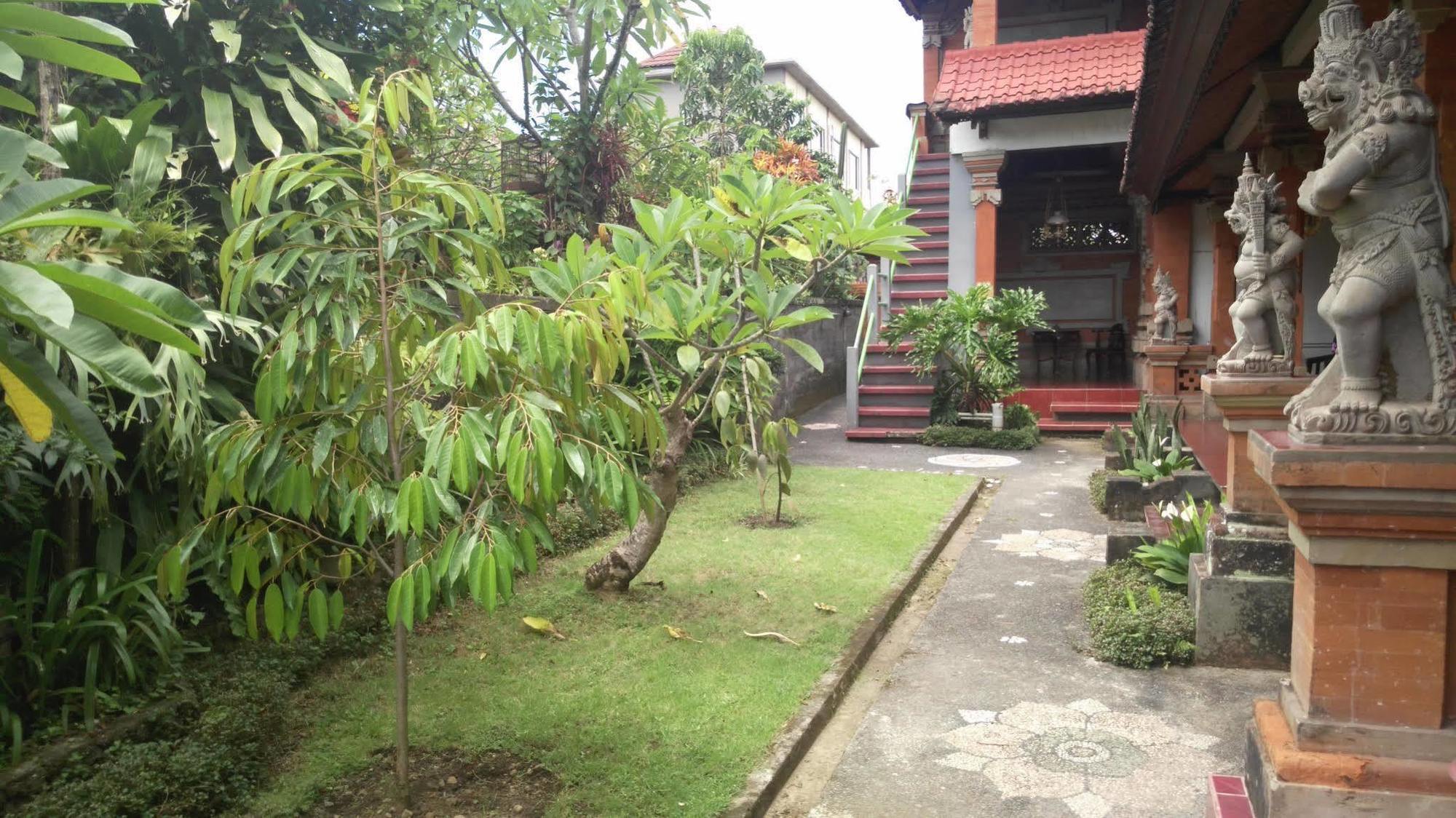 Nyoman Badri Homestay Ubud Exterior foto